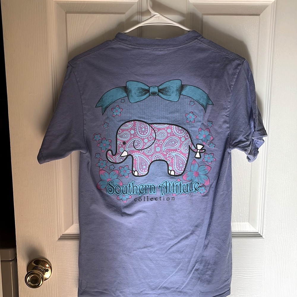 Southern Attitude Tee. Size S, Periwinkle, elephant logo